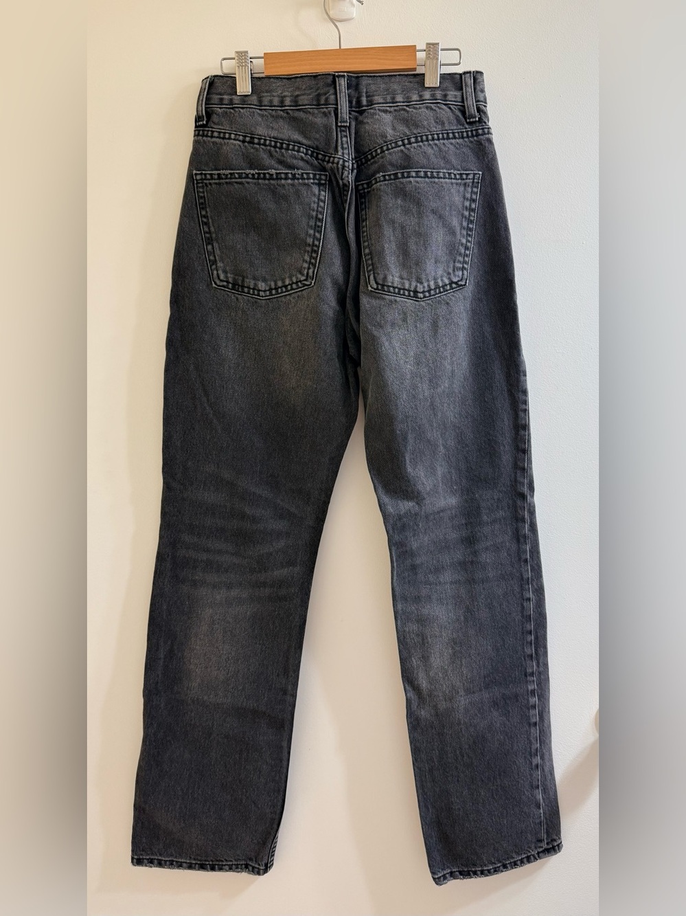 Zara TRF High Rise Straight Leg Distressed Jeans Faded Black Gray Raw Hem Size 4 - Picture 4 of 10